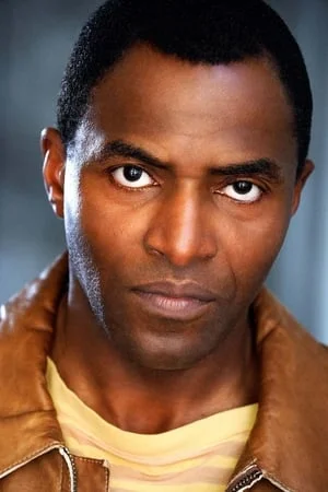 Carl Lumbly