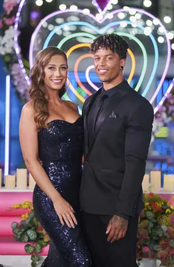 Đảo tình yêu Hoa Kỳ (Phần 3) (Love Island USA (Season 3))