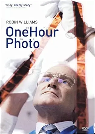 Sự Ám Ảnh (One Hour Photo)